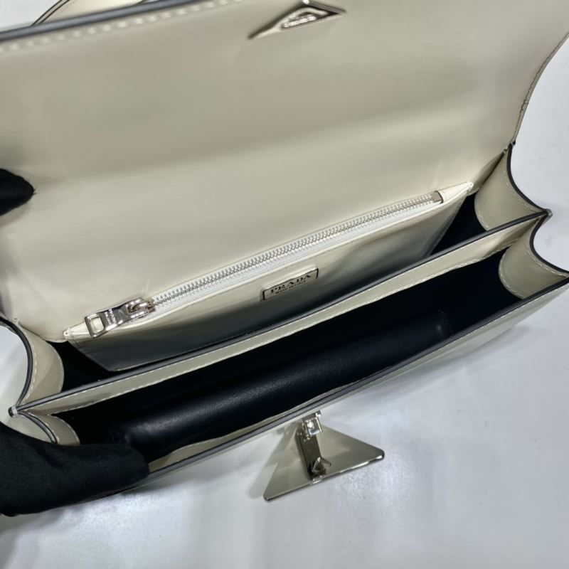 Pra*a hobo bags